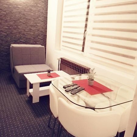 House Of Wine Hotel Kutjevo Exterior foto