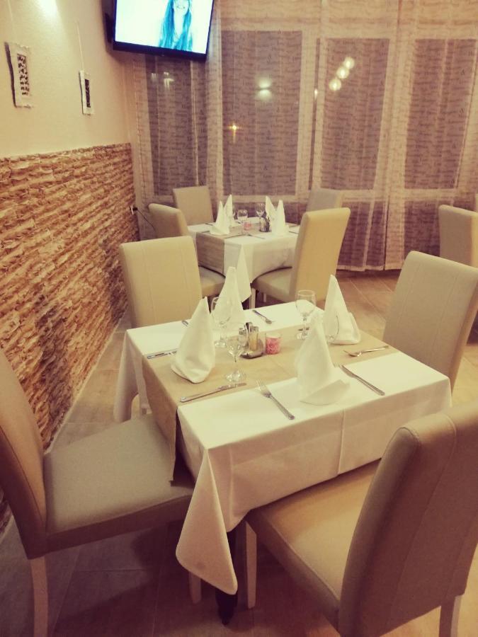 House Of Wine Hotel Kutjevo Exterior foto
